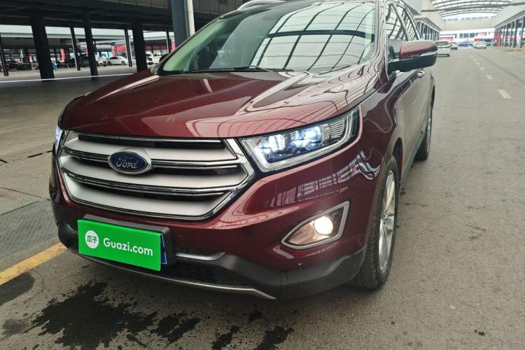 Used Ford Edge 2018 EcoBoost 245 Four-Wheel Drive Titanium 7-Seater
