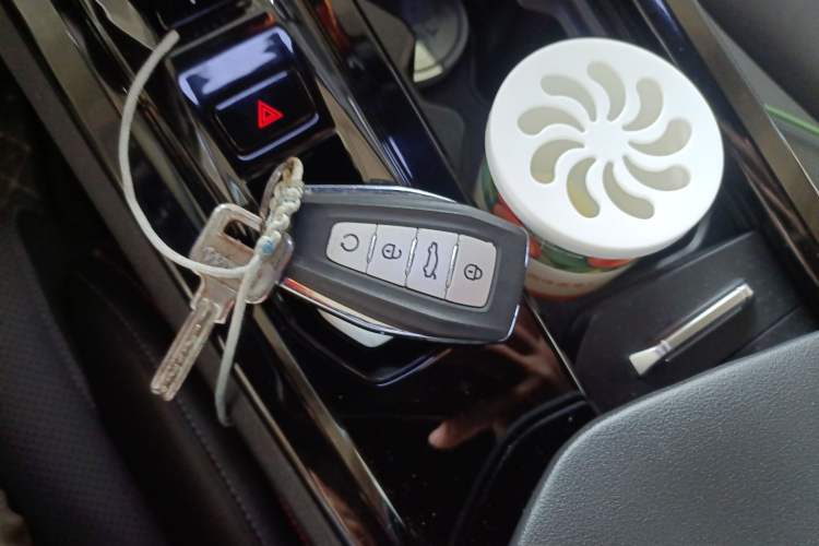 Used Geely Auto Emgrand X7 Sport 2023 Boyue COOL 1.5TD Smart Model Vehicle Key