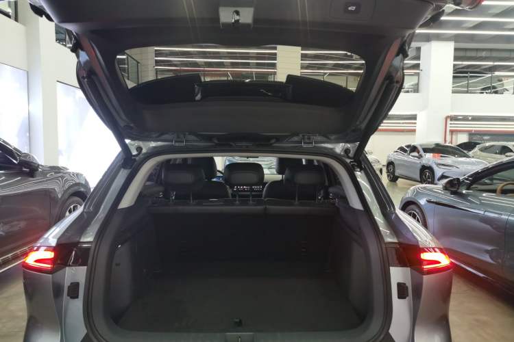 Used Baojun Yunhai 2025 Model 500km Pure Electric Travel Edition
