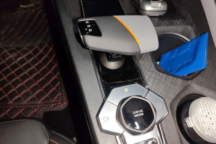 Used CHANGAN UNI-V 2022 1.5T Prestige Version