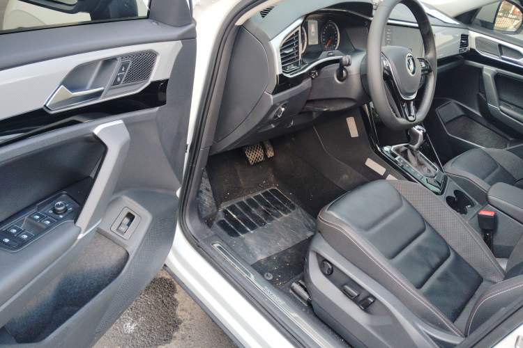 Used Volkswagen Tayron 2022 280TSI Two-Wheel Drive Luxury Smart Connectivity Version