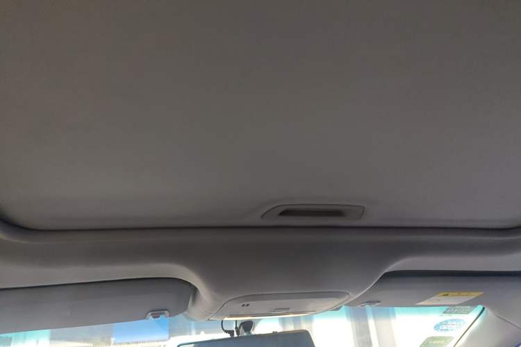 Used Buick GT 2015 15N Automatic Deluxe Edition Headliner