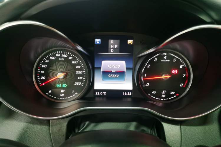 Used Mercedes-Benz C-Class 2017 Restyled C 200 Sport Edition Instrument Cluster