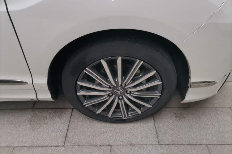 Used Honda Elysion 2022 2.0L eHEV Luxury First Edition
