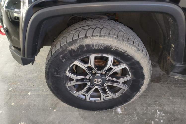 Used BAIC Off-Road BJ40 2018 PLUS 2.3T Automatic Four-Wheel Drive Flagship Version China V Emission Standard Exterior 4