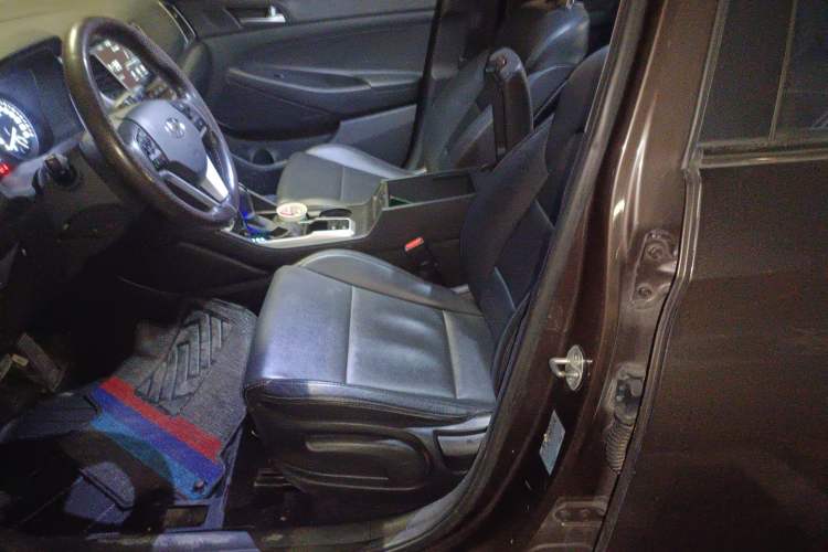 Used Hyundai Tucson 2015 1.6T Dual-Clutch Two-Wheel-Drive Smart Model