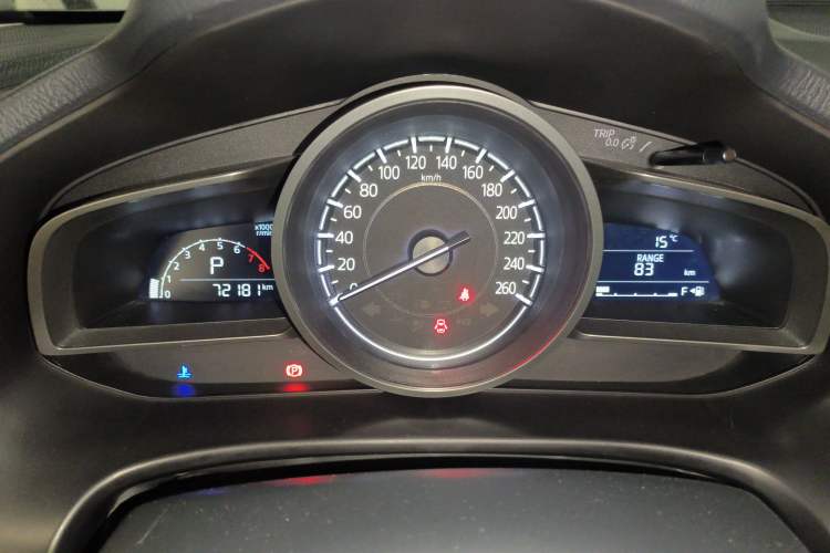 Used Mazda 3 Axela 2017 Hatchback 1.5L Automatic Luxury Model Emission Standard China V Instrument Cluster