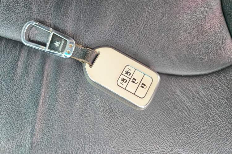 Used Honda Elysion 2016 2.4L Luxury Edition