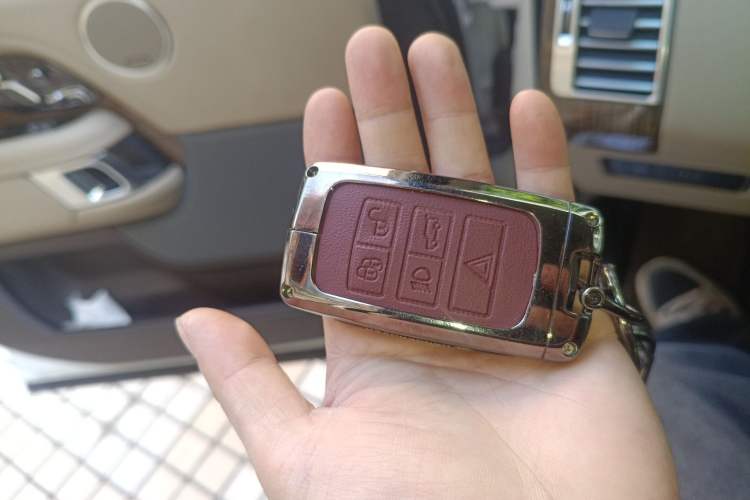 Used Land Rover Range 2019 3.0 SC V6 Long-wheelbase Version Vehicle Key