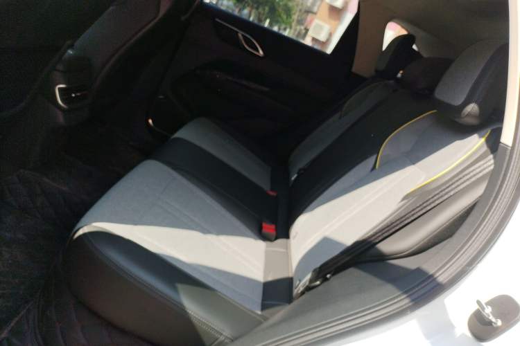 Used Hongqi HS3 2024 1.5T Zhiwei Edition
