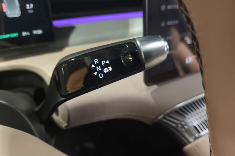 Used XPeng X9 2024 610 Long-Range Pro
