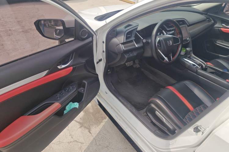 Used Honda Civic 2019 220TURBO CVT Dynamic Edition China VI Emission Standard
