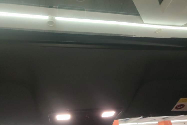 Used Li Auto L8 2023 Pro Model