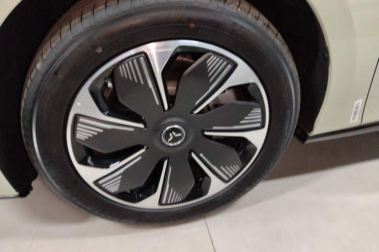 Used Hongqi Tiangong 05 2025 550 Smart Selection