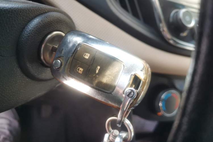 Used Chevrolet Monza 2022 320 Automatic Enjoyment Edition Vehicle Key