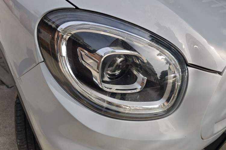 Used Leapmotor T03 2023 200 Lite Edition Right Front Headlight