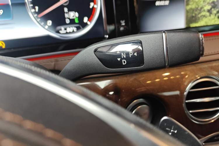 Used Mercedes-Benz S-Class 2014 S 400 L Luxury Model