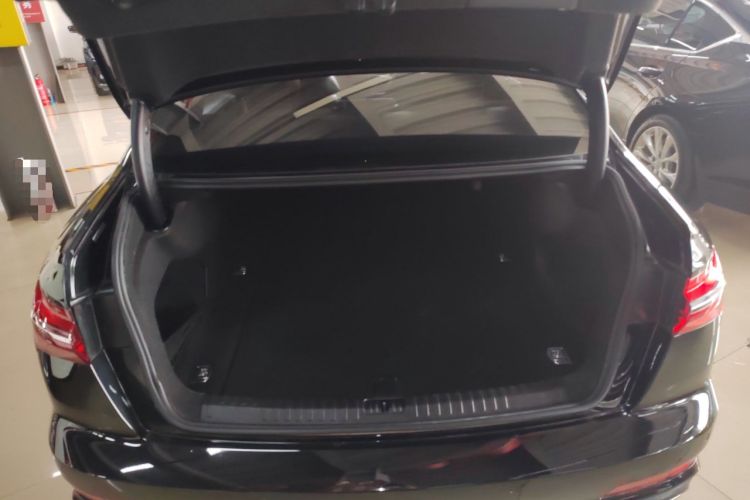 Used Audi A6L 2019 40 TFSI Luxury Dynamic Model
