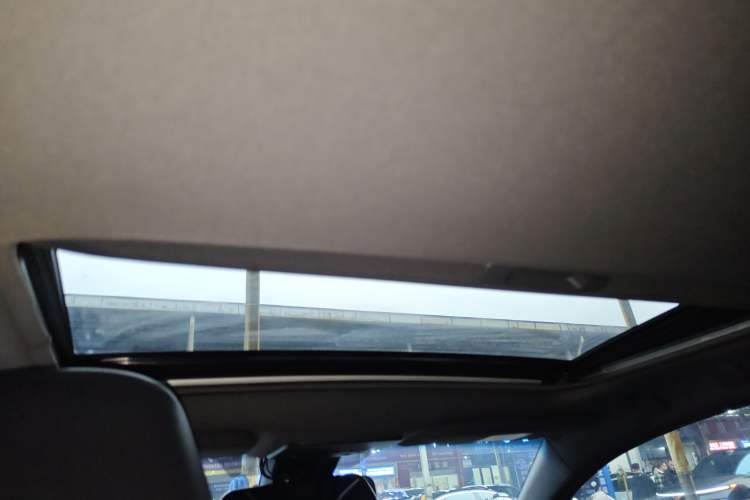 Used Toyota Avalon 2019 2.0L Luxury Edition China VI Standard