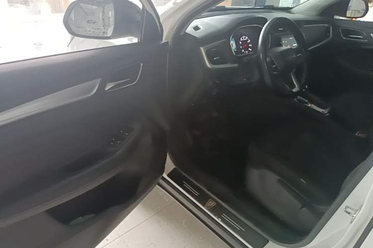 Used Roewe RX3 2021 PRO 1.6L CVT Elite Model
