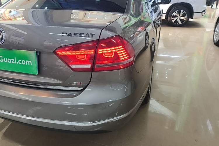 Used Volkswagen Passat 2015 1.8TSI DSG Prestige Edition
