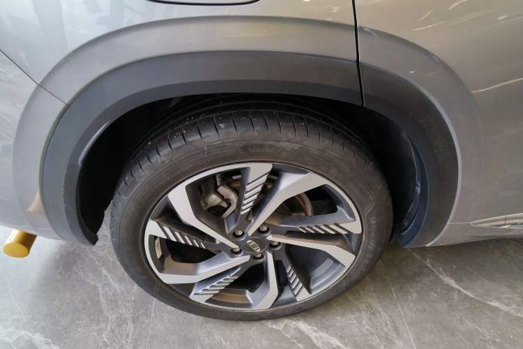 Used Geely Auto Monjaro L 2023 2.0TD High-Power Automatic Two-Wheel Drive Flagship Version