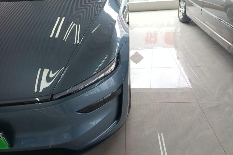 Used Tesla Model Y 2025 Rear-Wheel-Drive Version
