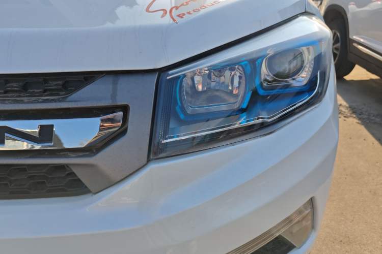 Used CHANGAN CS75 2016 1.8T Automatic Elite Model China V Standard
