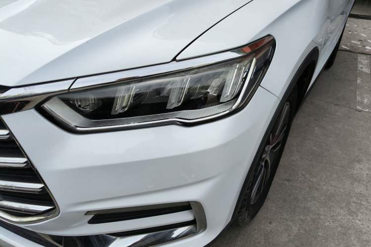 Used BYD Song Pro 2019 1.5T Automatic Elite Edition
