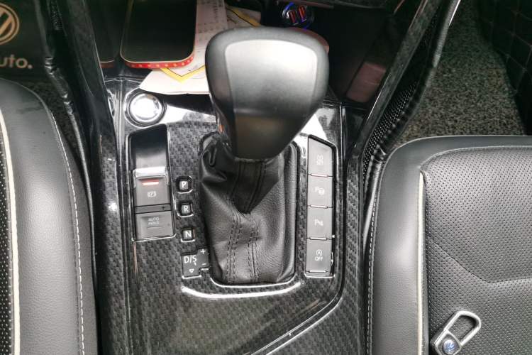 Used Volkswagen Tiguan L 2018 330TSI Automatic Two-Wheel Drive Flagship Edition Gear Lever