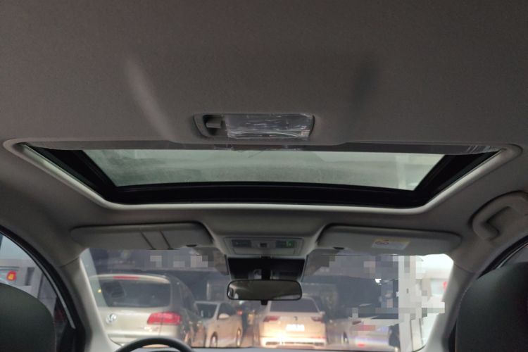 Used Nissan Tiida 2023 1.6L CVT Smart Drive Version
