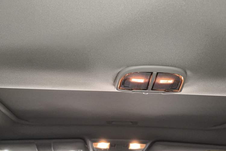 Used Subaru Outback 2017 2.5i Sport Navigation Edition with EyeSight Headliner