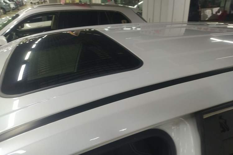 Used Toyota FRONTLANDER 2023 2.0L CVT Luxury Edition Roof