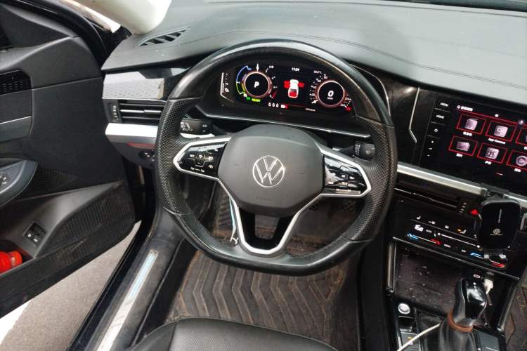 Used Volkswagen Passat New Energy 2023 430 PHEV Hybrid Luxury Edition Steering Wheel