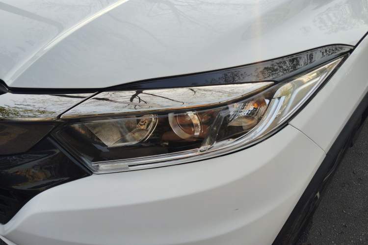 Used Honda Vezel 2020 1.5L CVT Pioneer Edition
