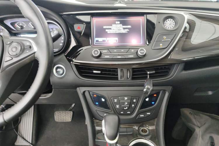 Used Buick Envision 2018 20T Two-Wheel-Drive Elite Model