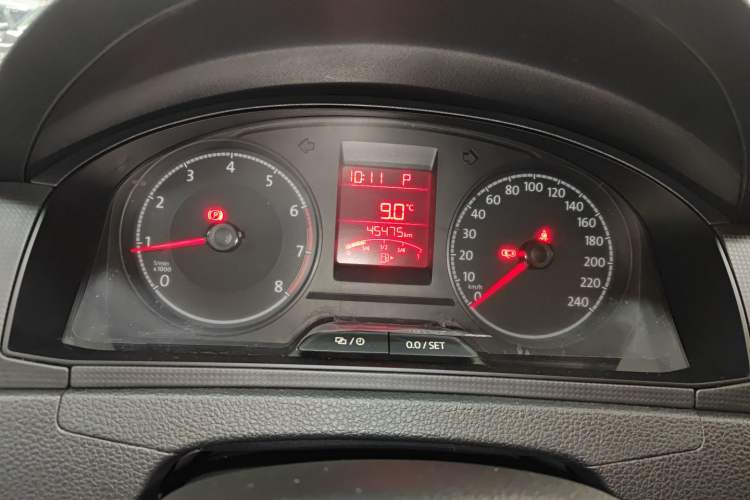 Used Volkswagen Santana 2016 1.6L Automatic Fashion Edition