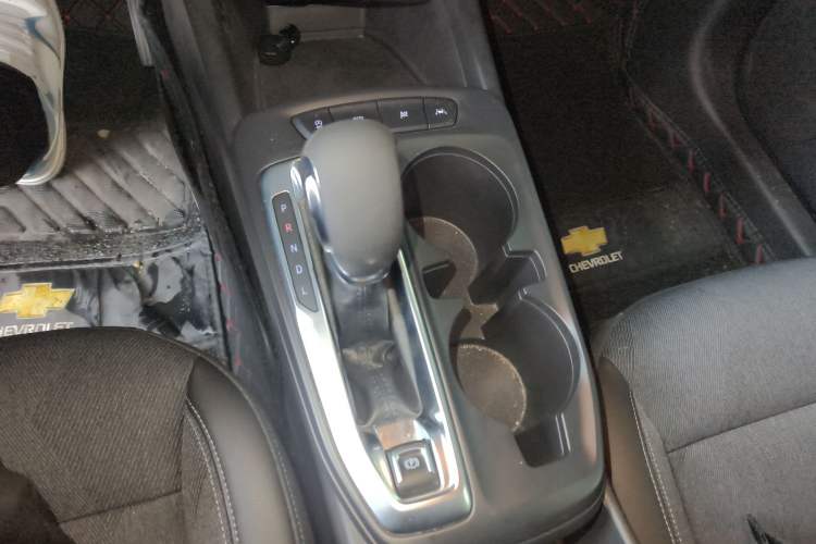 Used Chevrolet Seeker 2022 1.5T CVT Trend-Setting Edition Gear Lever