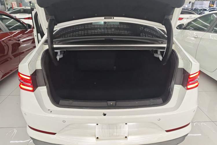 Used BYD Qin Pro 2018 1.5L Manual SmartConnect Fendong Model