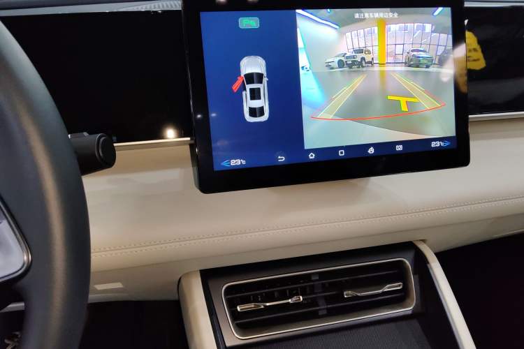 Used BYD Qin L 2024 DM-i 80KM Leading Model
