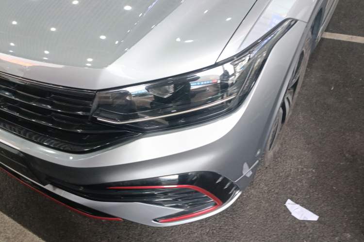 Used Volkswagen Tiguan X 2023 Revised Version 330TSI Two-Wheel-Drive Flagship Edition Left Front Headlight