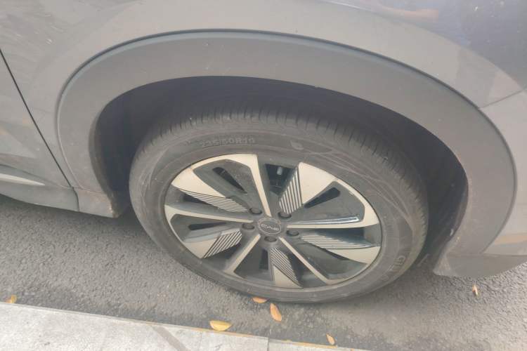 Used BYD Song PLUS New Energy 2025 EV 520km Luxury Version