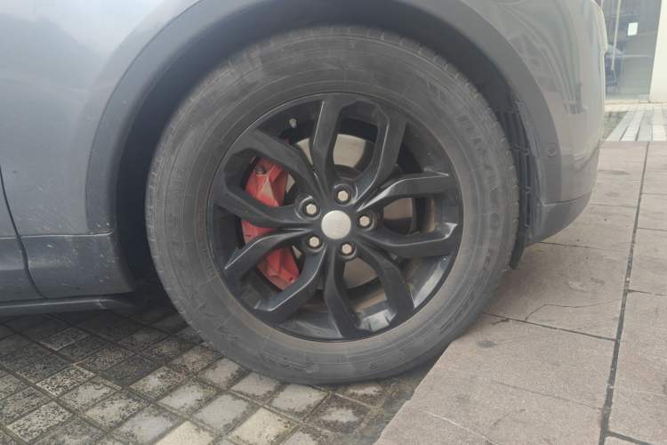 Used Land Rover Discovery 2019 3.0 SC V6 SE
