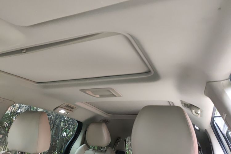 Used Buick GL8 2014 3.0L GT Luxury Business Haoya Edition