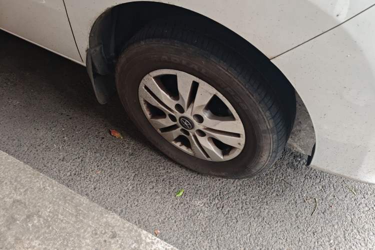 Used JAC Refine M3 2016 IKEA Edition 2.0L Luxury Smart Model