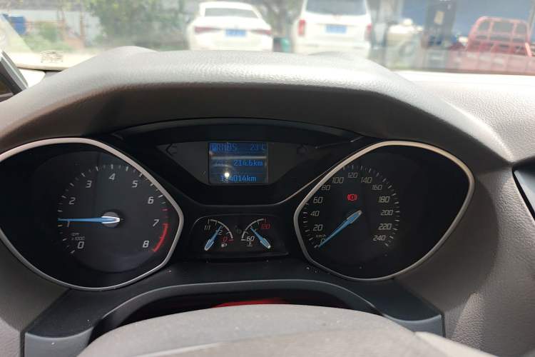 Used Ford Focus 2012 Sedan 1.6L Automatic Comfort Model
