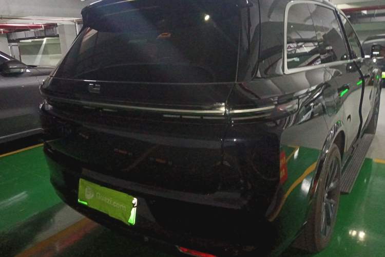 Used Li Auto L8 2023 Pro Model Rear Right 45 Deg