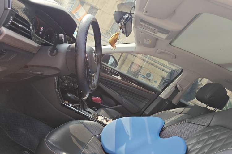 Used Volkswagen Passat 
