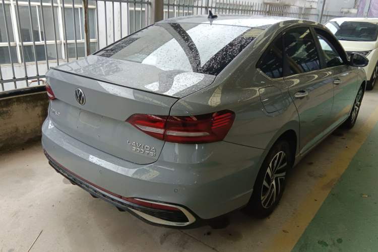 Used Volkswagen Lavida 2023 300TSI DSG Starry Full-Comfort Edition Rear Right 45 Deg