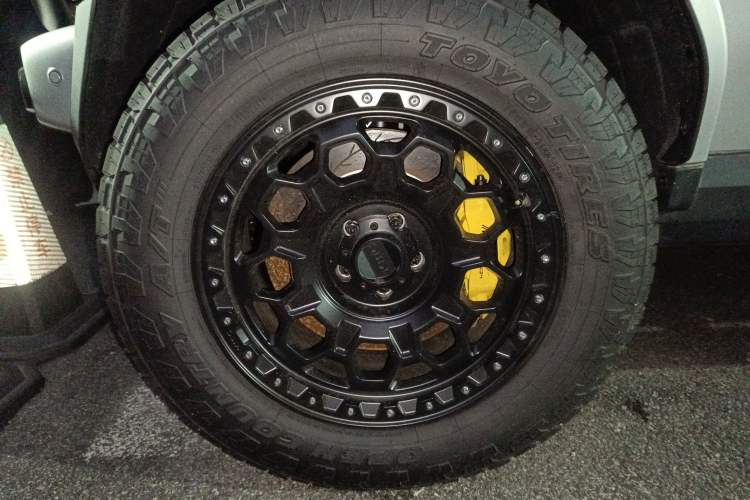 Used iCAR V23 2025 401 Two-Wheel Drive Intelligent Driving Version Right Front Wheel Hub